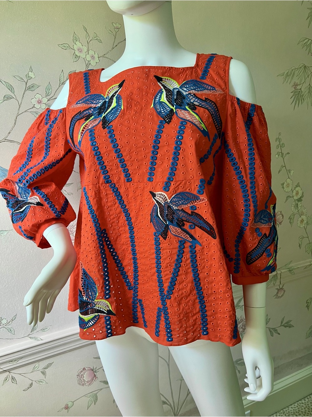 TANYA TAYLOR embroidered eyelet off shoulder top size 4